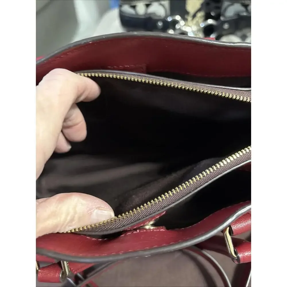 Coach Crocodile Leather Handbag Shoulder Bag Red‎ Beautiful